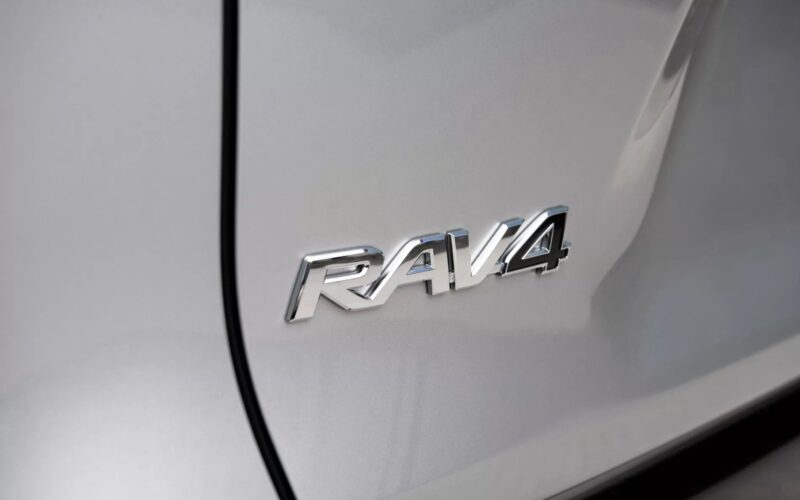 Toyota RAV4 2026