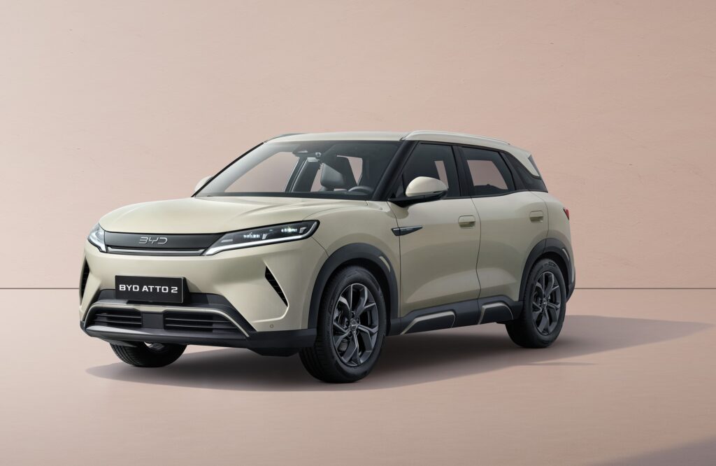 kompaktowy SUV Atto 2