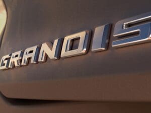 Mitsubishi Grandis 2025