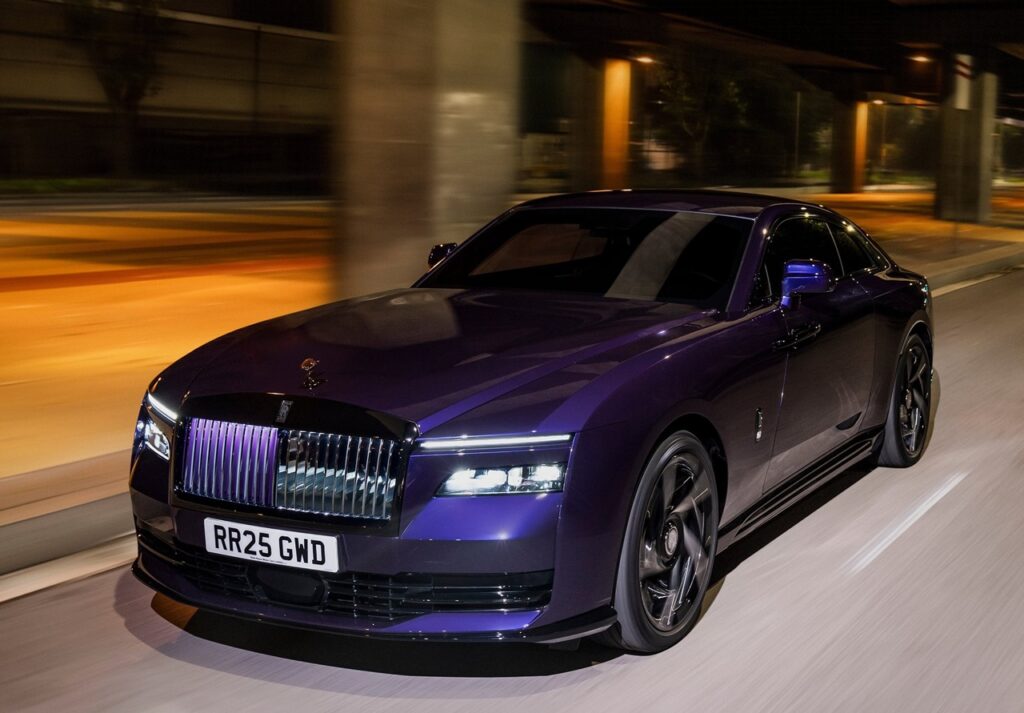 luksusowy Rolls-Royce Spectre