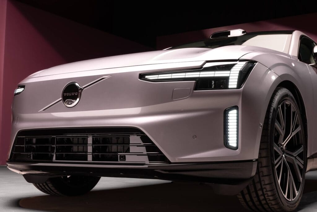 nowe elektryczne Volvo ES90