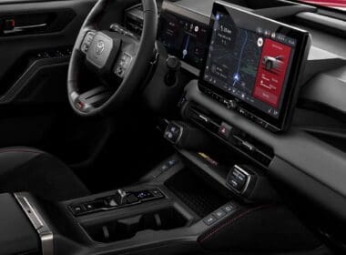 nowy system operacyjny Toyota Arene