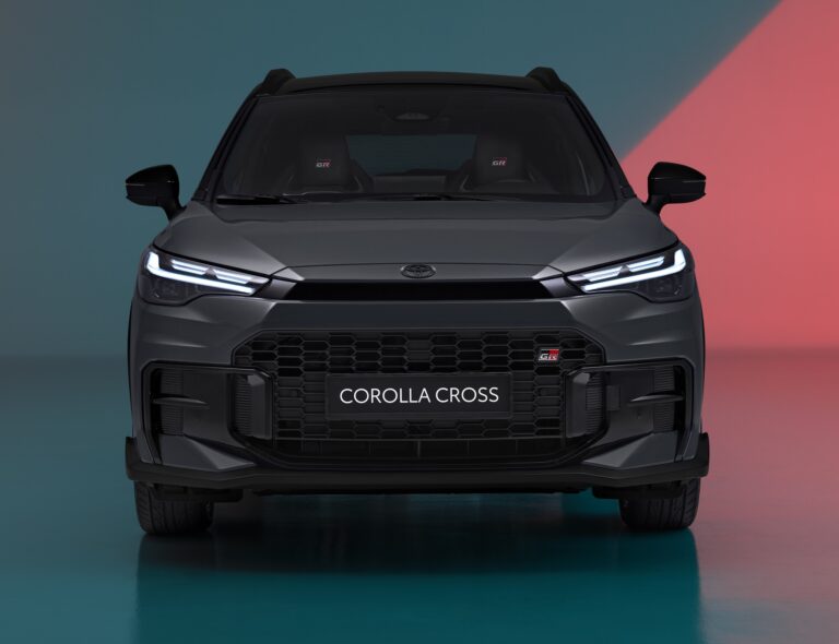 Nowa Toyota Corolla Cross 2025