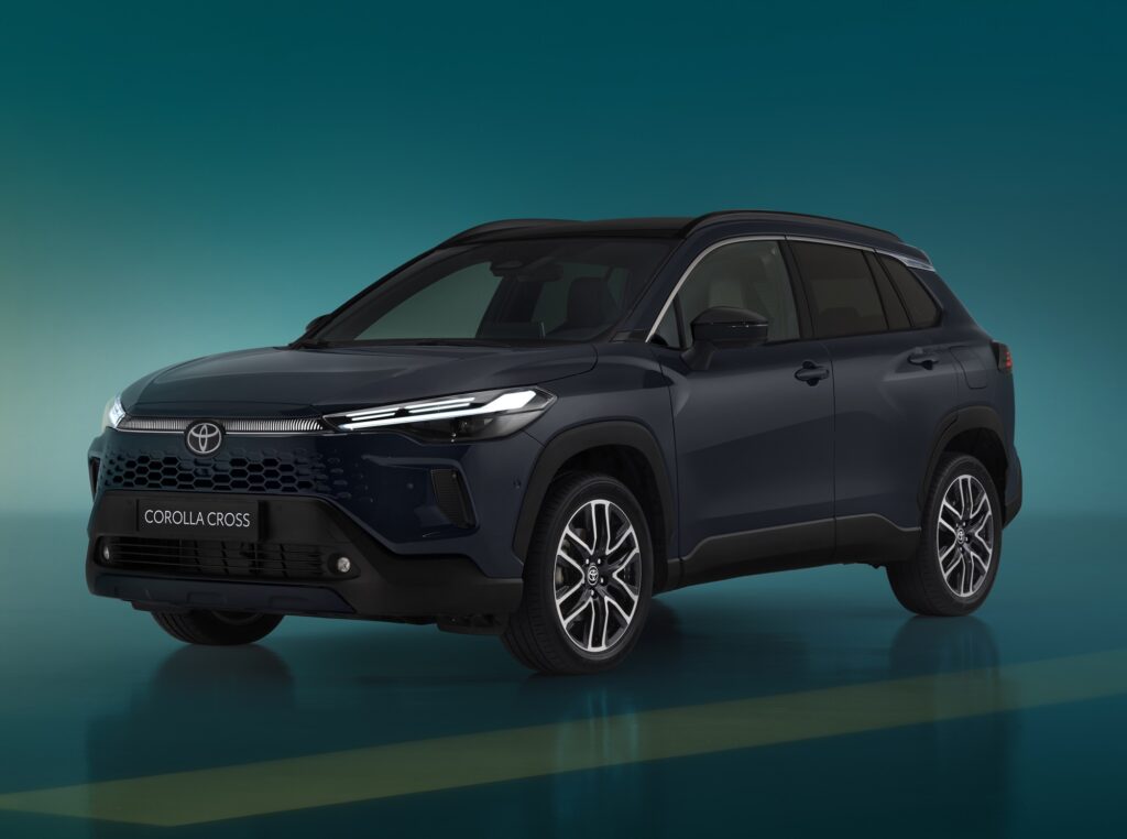 stylowy SUV Toyota Corolla Cross