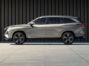 Nowy MG QS 2025