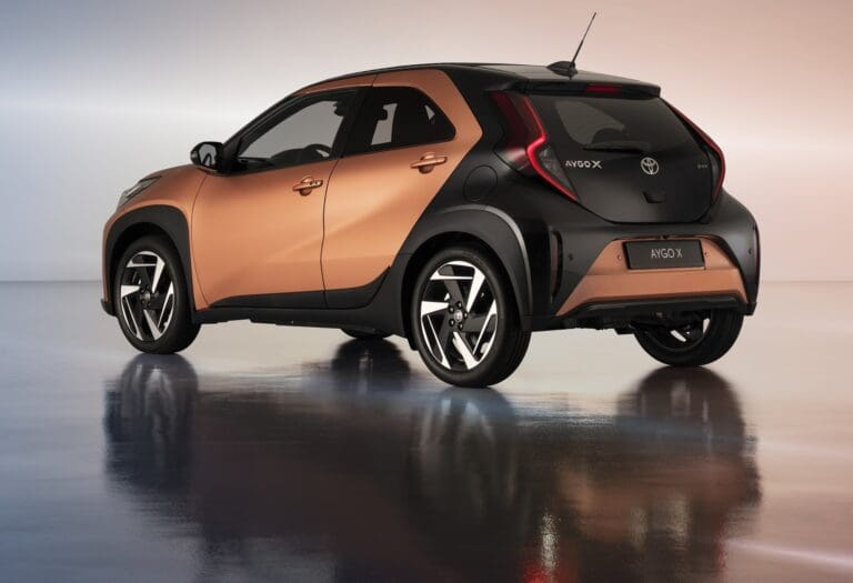 Hybrydowa Toyota Aygo X