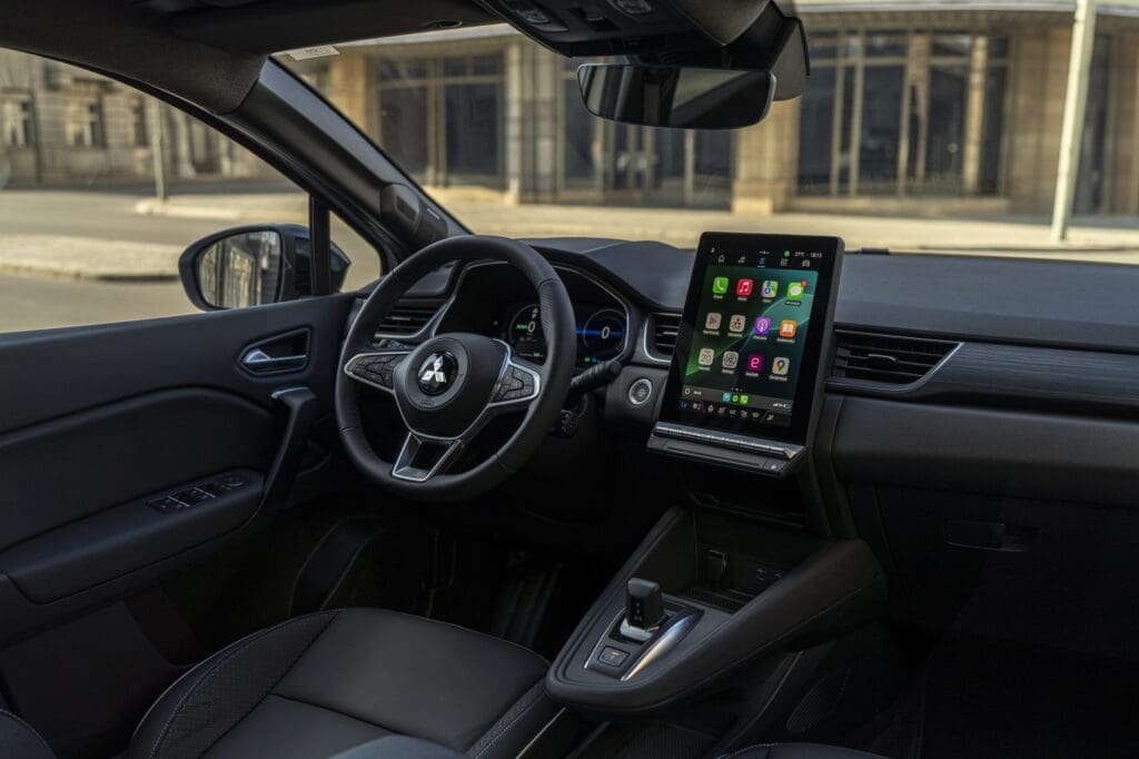 SUV Grandis z systemem Google