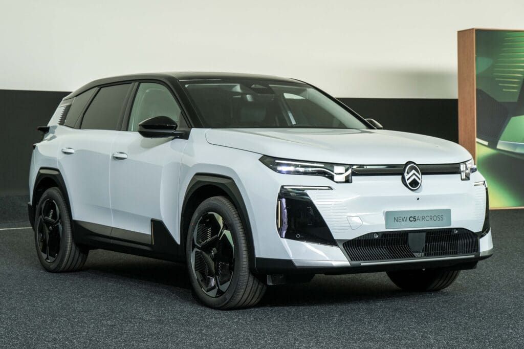 elektryczny SUV C5 Aircross