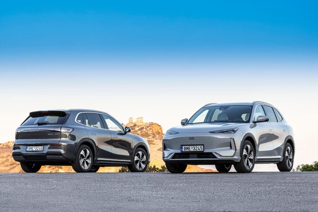 nowy elektryczny Geely EX5