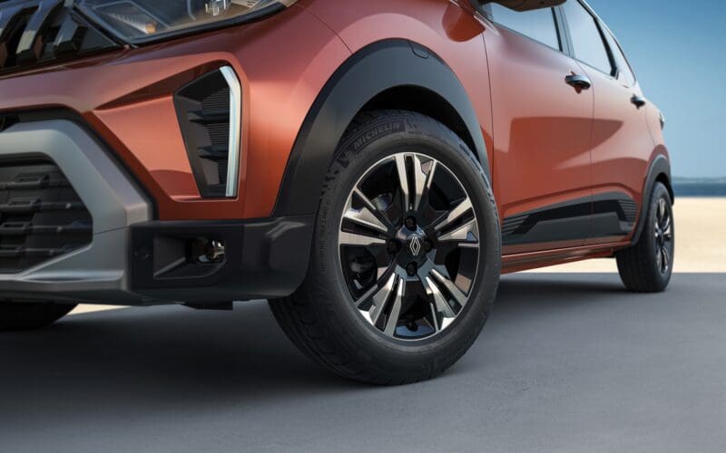 Nowy Renault Triber 2025