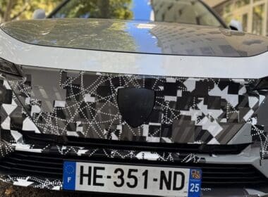 nowy Peugeot 308 na zdjęciach