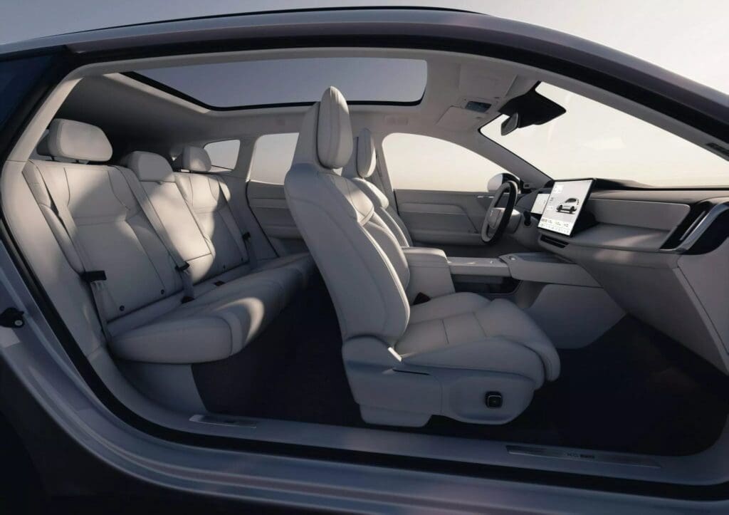 Volvo XC70 to Geely EX5